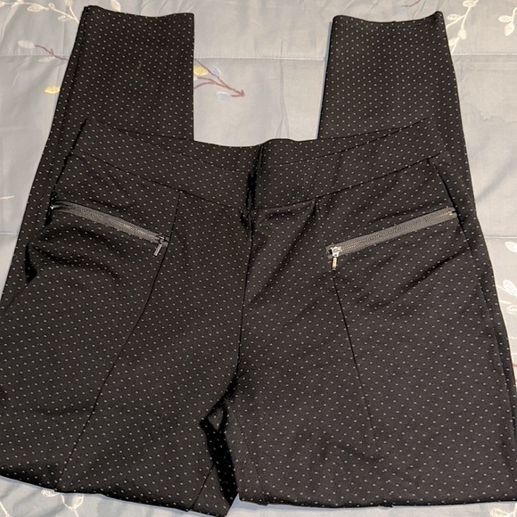 Classic Concepts Black Spotted Dress Legging/ Ankle Pants NWOT 2X - Picture 3 of 7